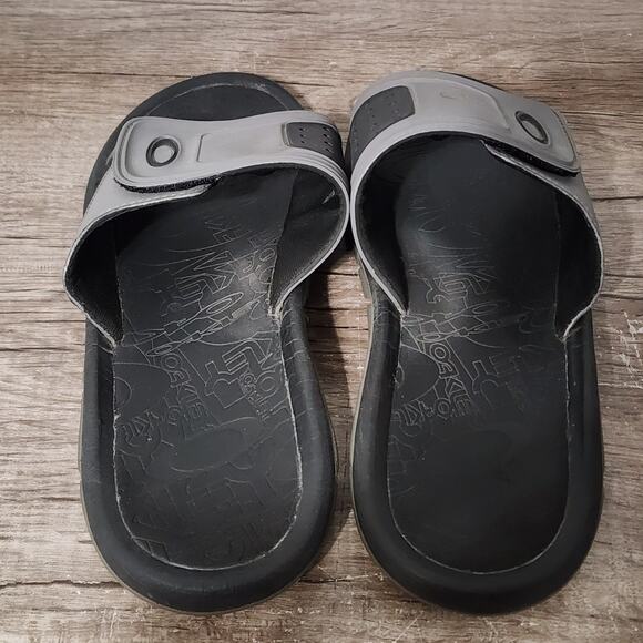 Oakley Super Coil 2.5 Men's Slides Sandles Shoes Size 11 Black/Gray - Picture 8 of 8